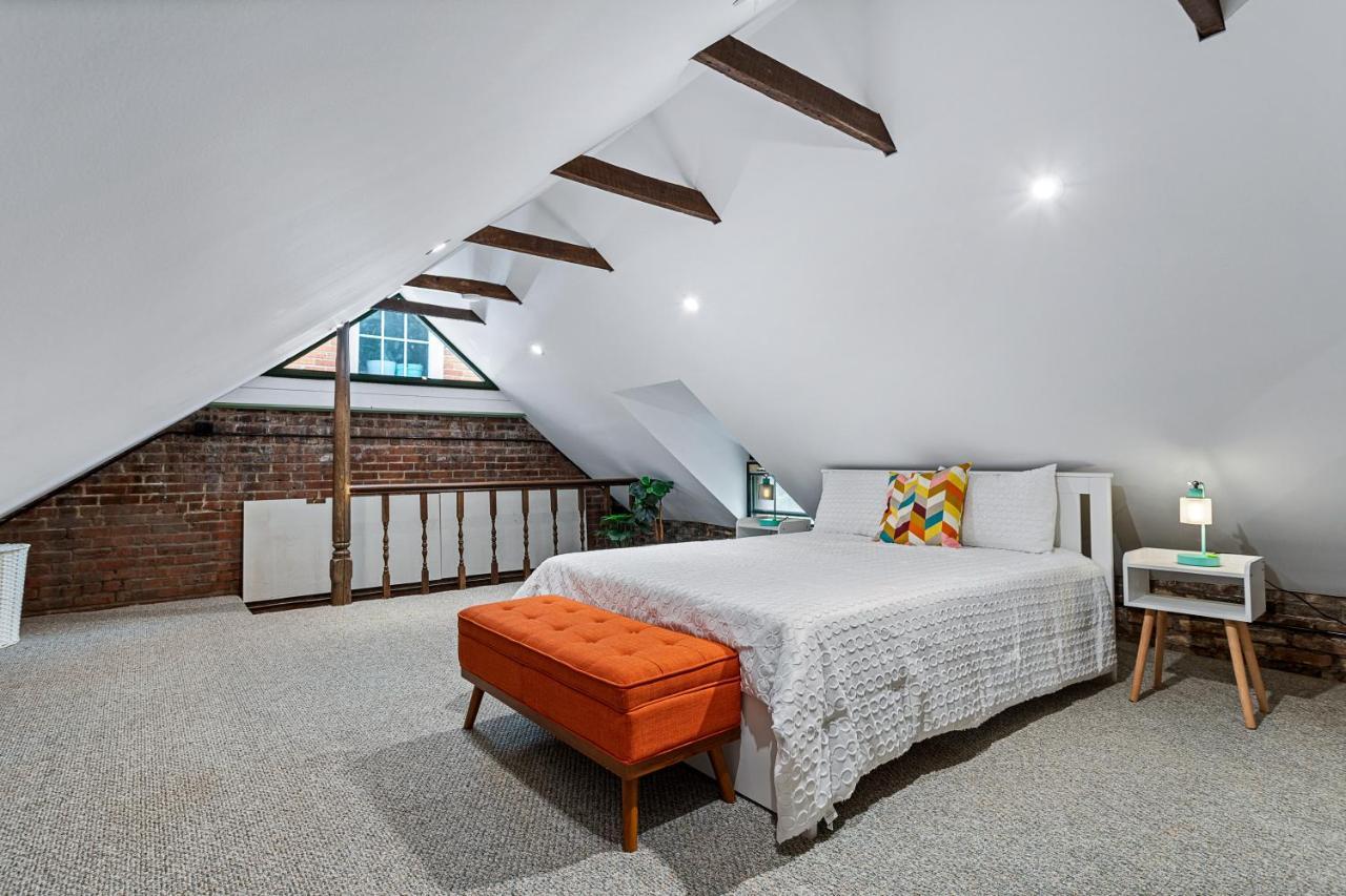 Private Loft Carriage House Walk Score 95 Alexandria Bagian luar foto