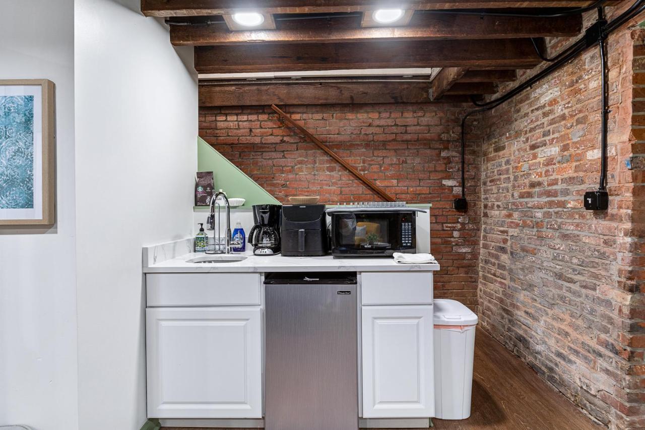 Private Loft Carriage House Walk Score 95 Alexandria Bagian luar foto