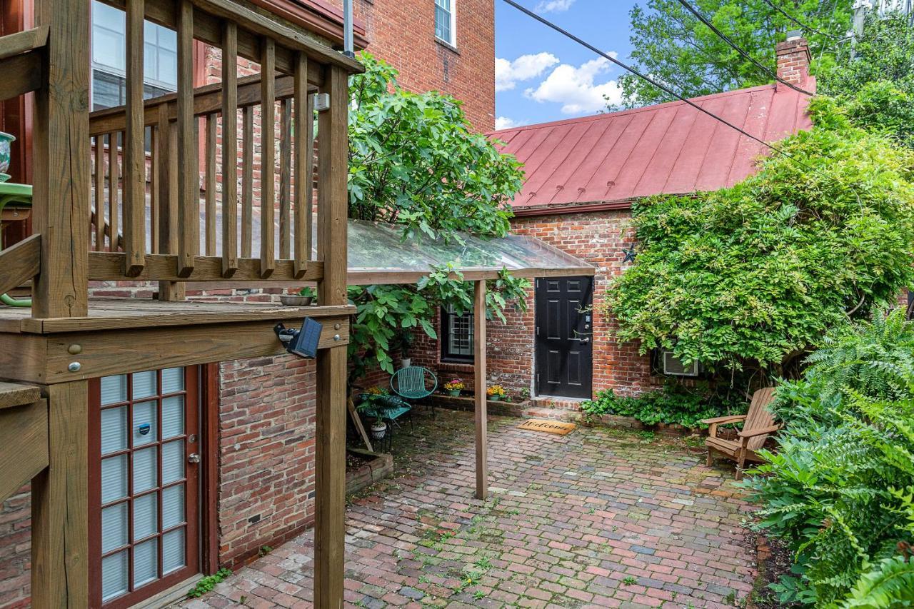 Private Loft Carriage House Walk Score 95 Alexandria Bagian luar foto